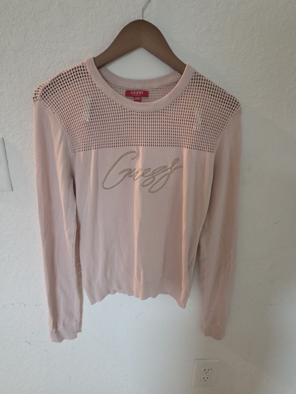 GUESS Blush Pink Open Knit Yoke Sweater Gold Embroidered Logo Medium Y2K